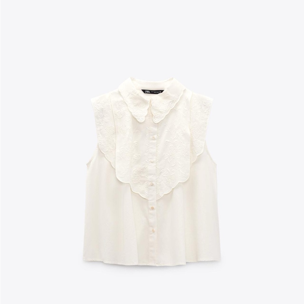 Sleeveless embroidered collared shirt